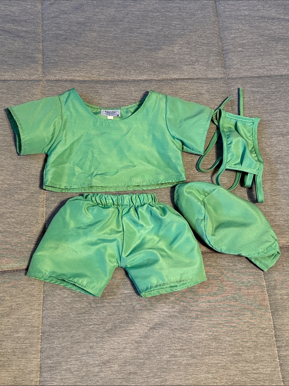 Build-A-Bear Green Scrub Set with Hat & Mask